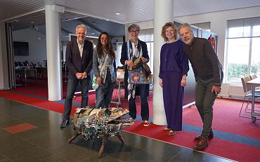 Circulaire expositie onthuld in Bestuurscentrum Voorhout