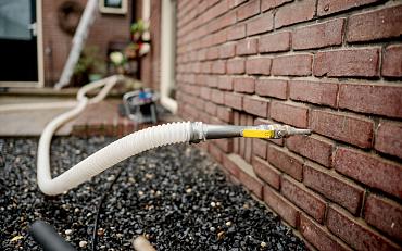 GGD adviseert: gebruik geen UF‑schuim bij spouwmuurisolatie