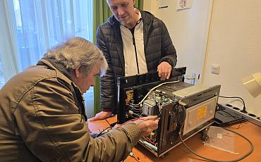Repair Café Lisse, een tweede leven voor apparaten