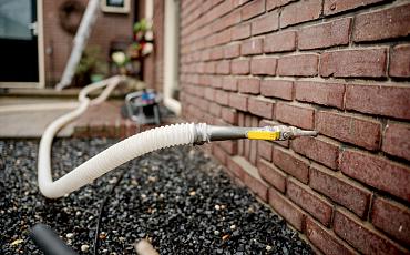 GGD adviseert: gebruik geen UF‑schuim bij spouwmuurisolatie