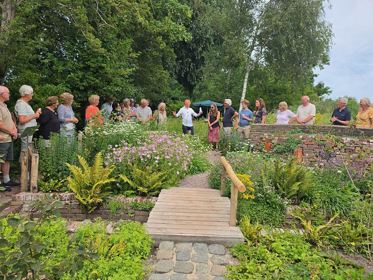 Heemtuin Lisse opent nieuwe voorbeeldtuin