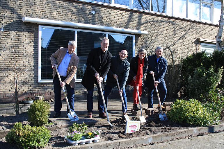 Duin- en Bollenstreek gaat de onderlinge strijd aan tijdens het NK Tegelwippen!