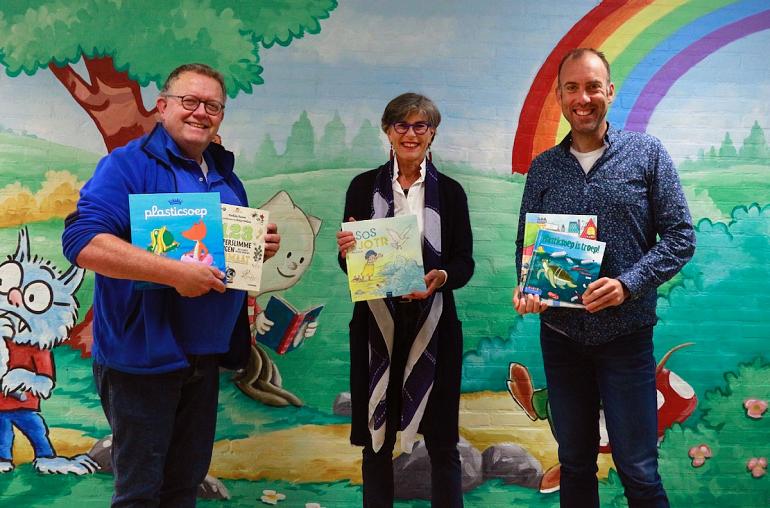 Boekenpakketten voor scholen op Dag van de Duurzaamheid
